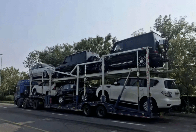 在小轎車托運公司中可以自由選擇運輸工具嗎？-鑫邦運車