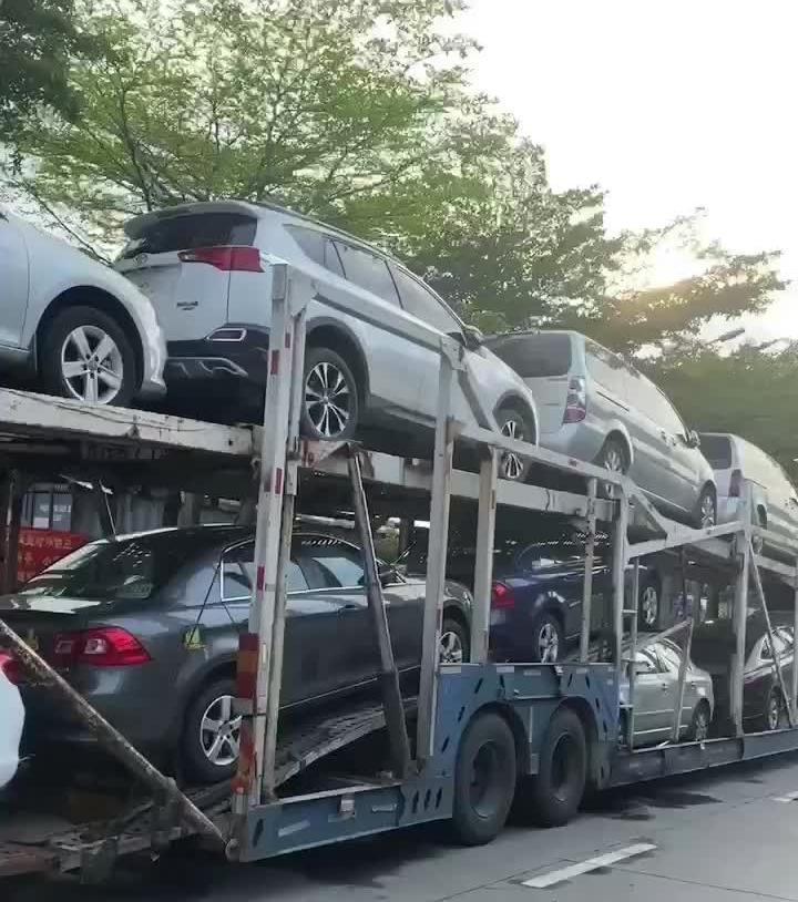 寶馬汽車托運費用收費標準是多少錢？小汽車專業托運費用怎么收費