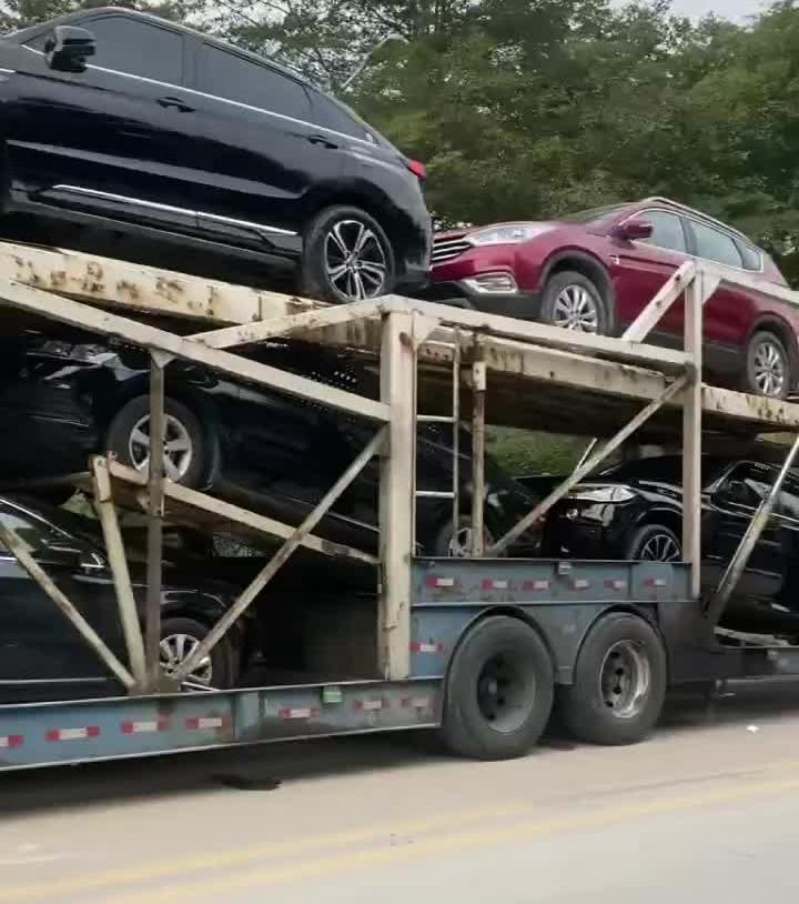 大型SUV從北京托運至云南需要多少錢？車輛托運運費構成明細價格表