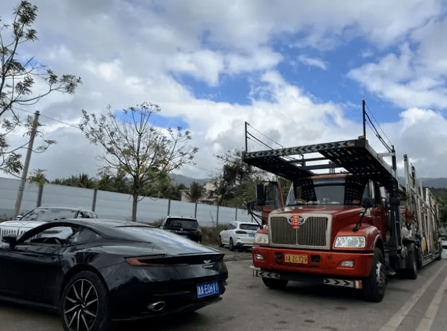 【塔城車友必看！轎車托運的那些事兒，你選對了嗎？】